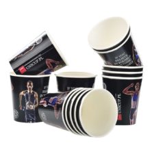 Gobelet en carton personnalisée, Custom printed paper cups, Kubki papierowe z nadrukiem indywidualnym, Pappbecher mit individuell bedruckt, Pappersmuggar med eden tryck.