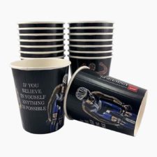 Gobelet en carton personnalisée, Custom printed paper cups, Kubki papierowe z nadrukiem indywidualnym, Pappbecher mit individuell bedruckt, Pappersmuggar med eden tryck.