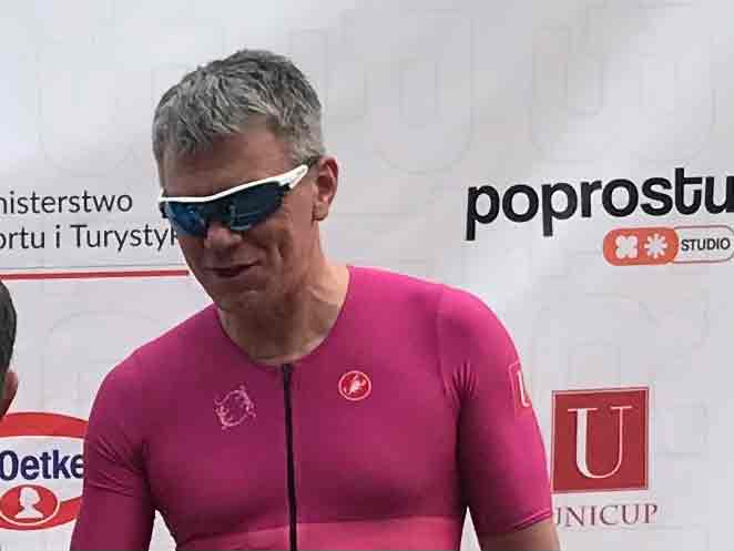 Podium zawodnika Unicup podczas triathlonu